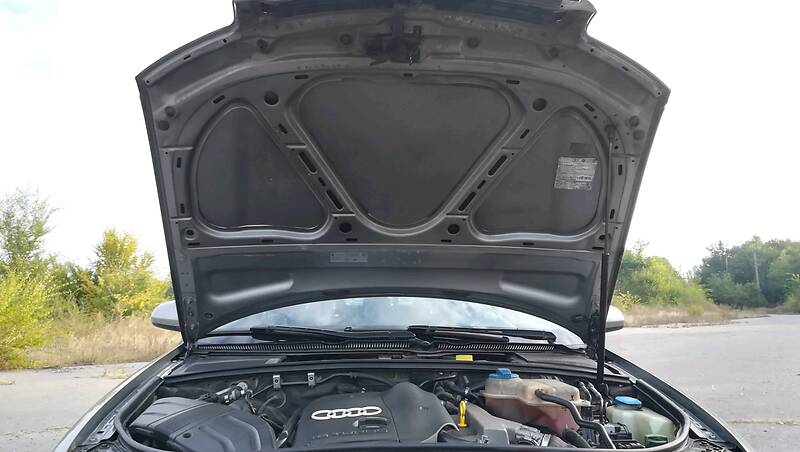 Седан Audi A4 2005 в Миронівці