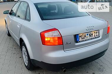 Седан Audi A4 2001 в Виннице