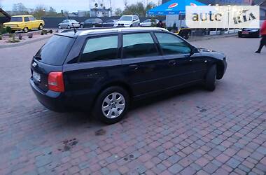 Универсал Audi A4 1999 в Сарнах