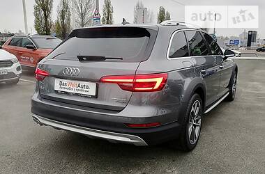 Универсал Audi A4 2017 в Киеве