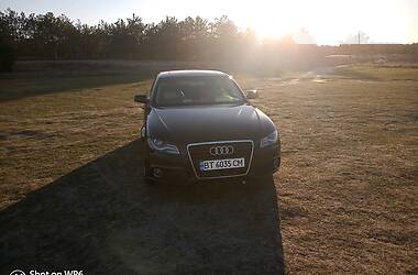 Седан Audi A4 2010 в Херсоні