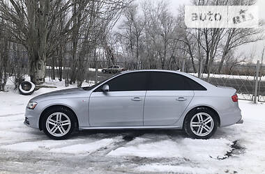 Седан Audi A4 2016 в Днепре