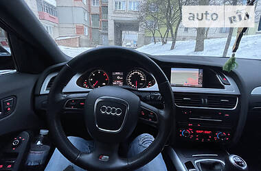 Универсал Audi A4 2011 в Нововолынске