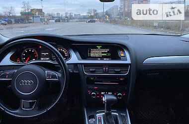 Седан Audi A4 2015 в Харкові