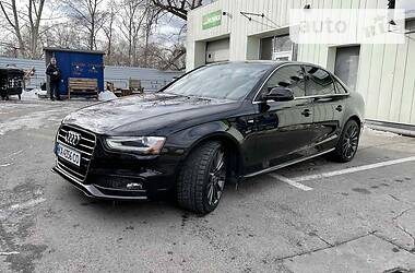 Седан Audi A4 2015 в Киеве