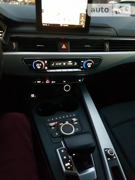 Универсал Audi A4 2017 в Киеве
