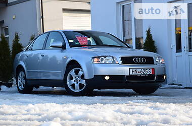 Седан Audi A4 2004 в Дрогобыче