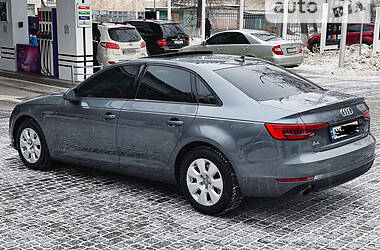 Седан Audi A4 2017 в Харькове