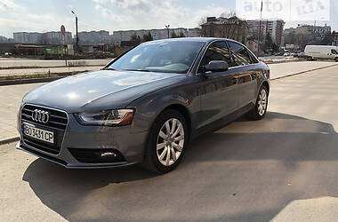 Седан Audi A4 2012 в Тернополе