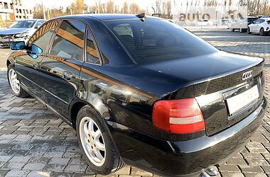 Седан Audi A4 1999 в Львове