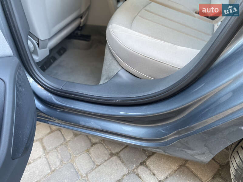 Универсал Audi A4 2015 в Львове