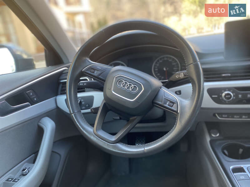Универсал Audi A4 2015 в Львове