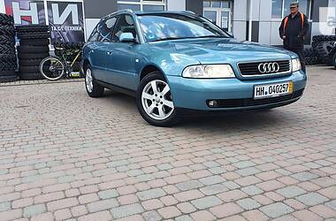 Универсал Audi A4 1999 в Сарнах