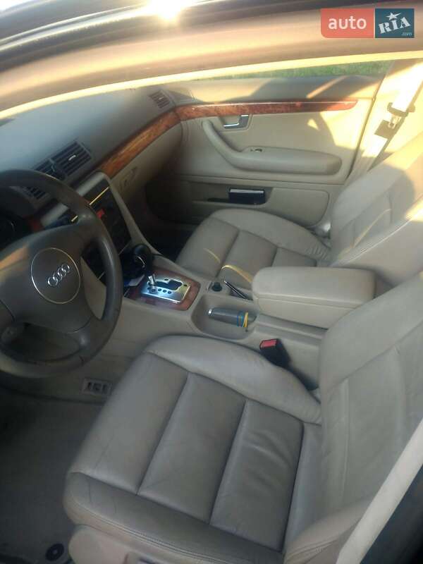 Универсал Audi A4 2002 в Чернигове