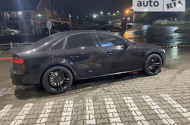 Седан Audi A4 2012 в Днепре