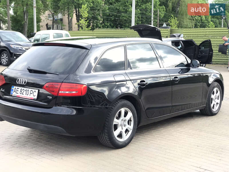 Универсал Audi A4 2011 в Виннице