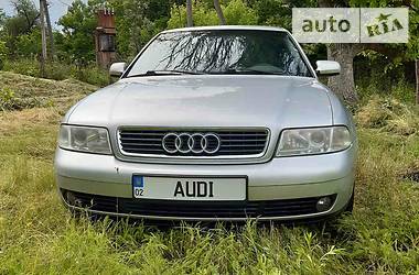 Седан Audi A4 1999 в Могилев-Подольске