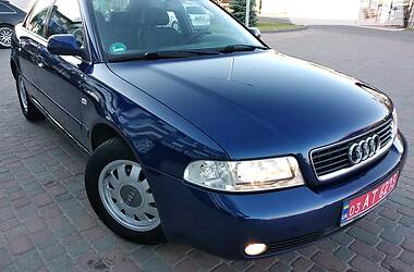 Седан Audi A4 1999 в Сарнах