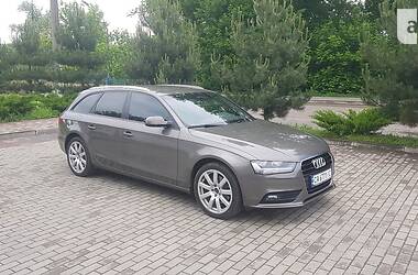 Универсал Audi A4 2014 в Каменке