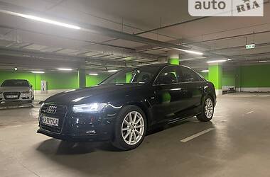 Седан Audi A4 2015 в Киеве