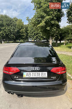 Седан Audi A4 2010 в Гайсине