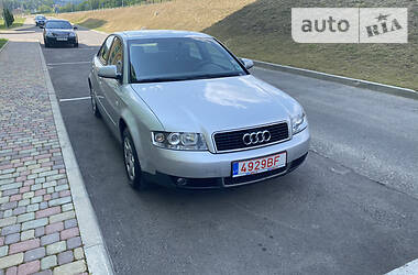 Седан Audi A4 2002 в Кривом Роге