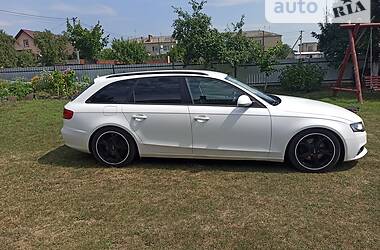 Универсал Audi A4 2009 в Киеве