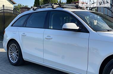 Универсал Audi A4 2014 в Львове