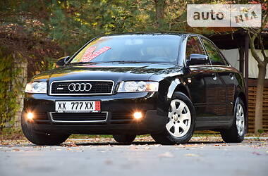 Седан Audi A4 2004 в Дрогобыче