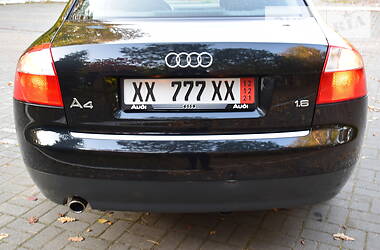 Седан Audi A4 2004 в Дрогобыче