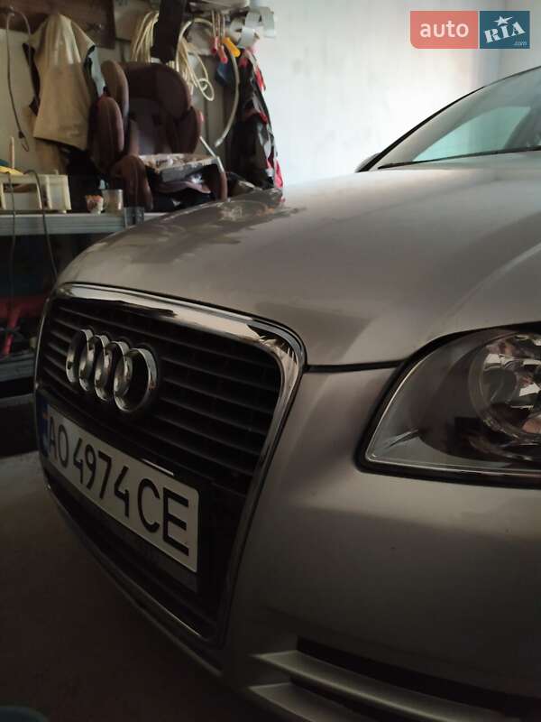 Универсал Audi A4 2005 в Виноградове