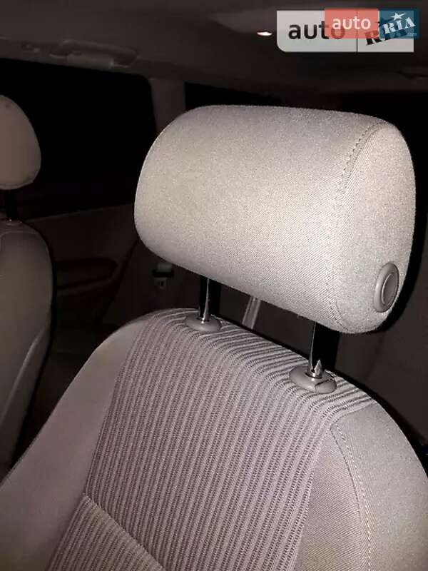 Универсал Audi A4 2005 в Виноградове
