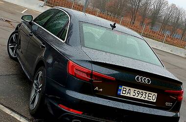 Седан Audi A4 2016 в Кропивницком