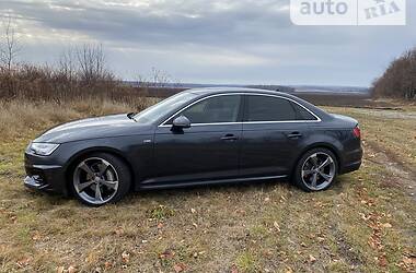 Седан Audi A4 2017 в 