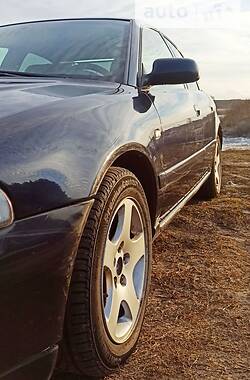 Седан Audi A4 1999 в Чернигове