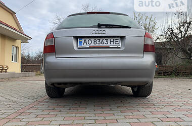 Универсал Audi A4 2003 в Мукачево