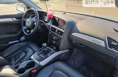 Седан Audi A4 2013 в Миколаєві