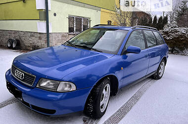 Унiверсал Audi A4 1997 в Жовкві