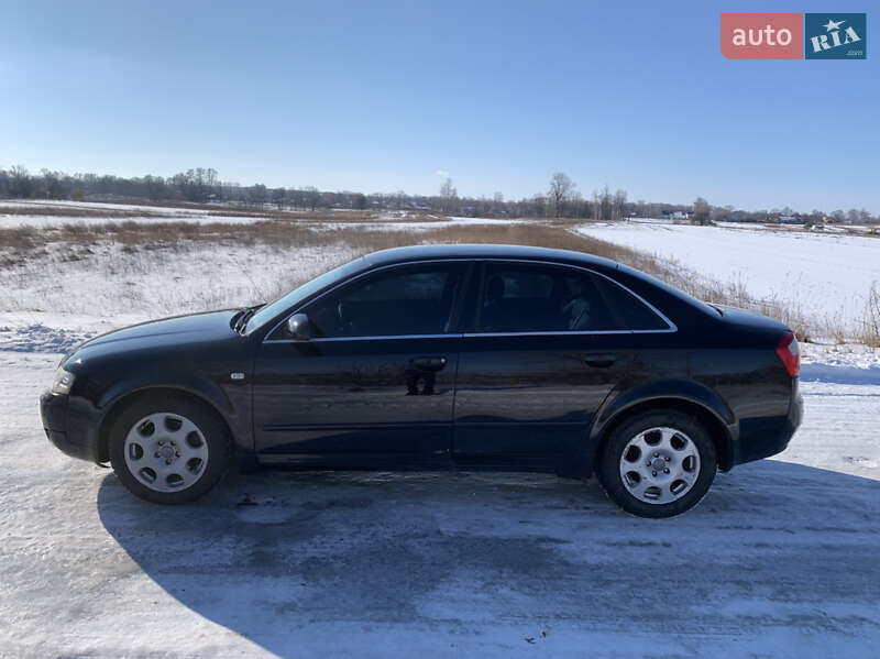 Седан Audi A4 2003 в Чернигове