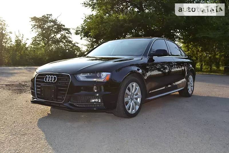 Седан Audi A4 2015 в Николаеве