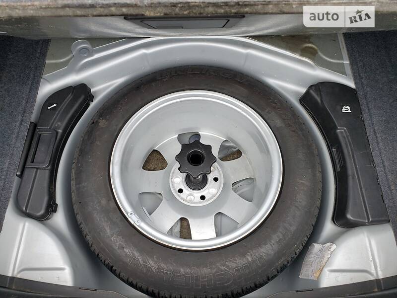 Седан Audi A4 2003 в Сарнах