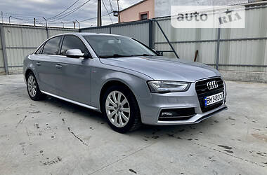 Седан Audi A4 2014 в Сумах