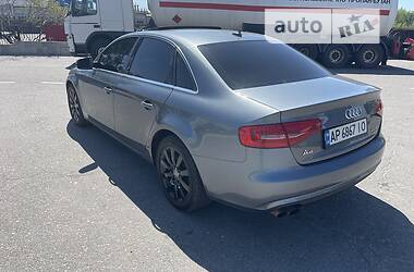 Седан Audi A4 2012 в Києві