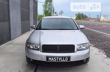 Седан Audi A4 2002 в Ужгороде