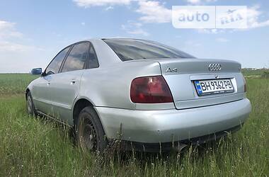 Седан Audi A4 1998 в Одесі