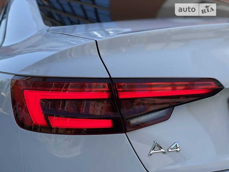 Седан Audi A4 2016 в Івано-Франківську
