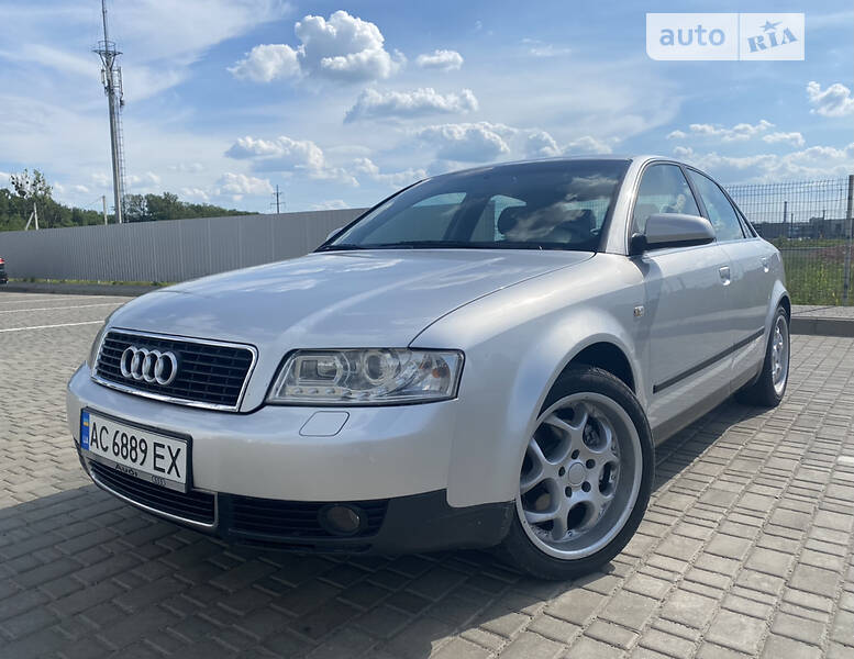 Седан Audi A4 2001 в Луцке