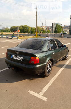 Седан Audi A4 1996 в Хмельницькому