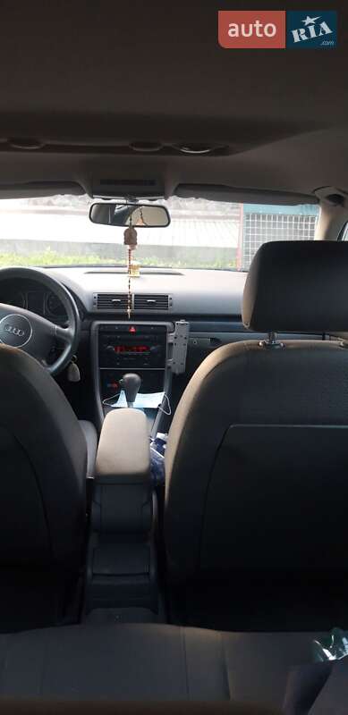 Универсал Audi A4 2002 в Черновцах