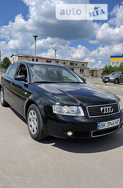 Универсал Audi A4 2003 в Сарнах